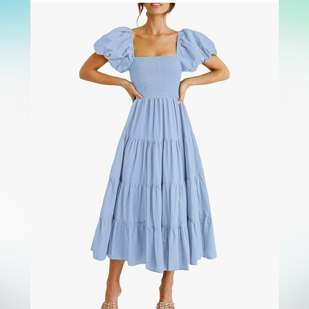NWT beautiful tiered blue dress with puffed sleeves.